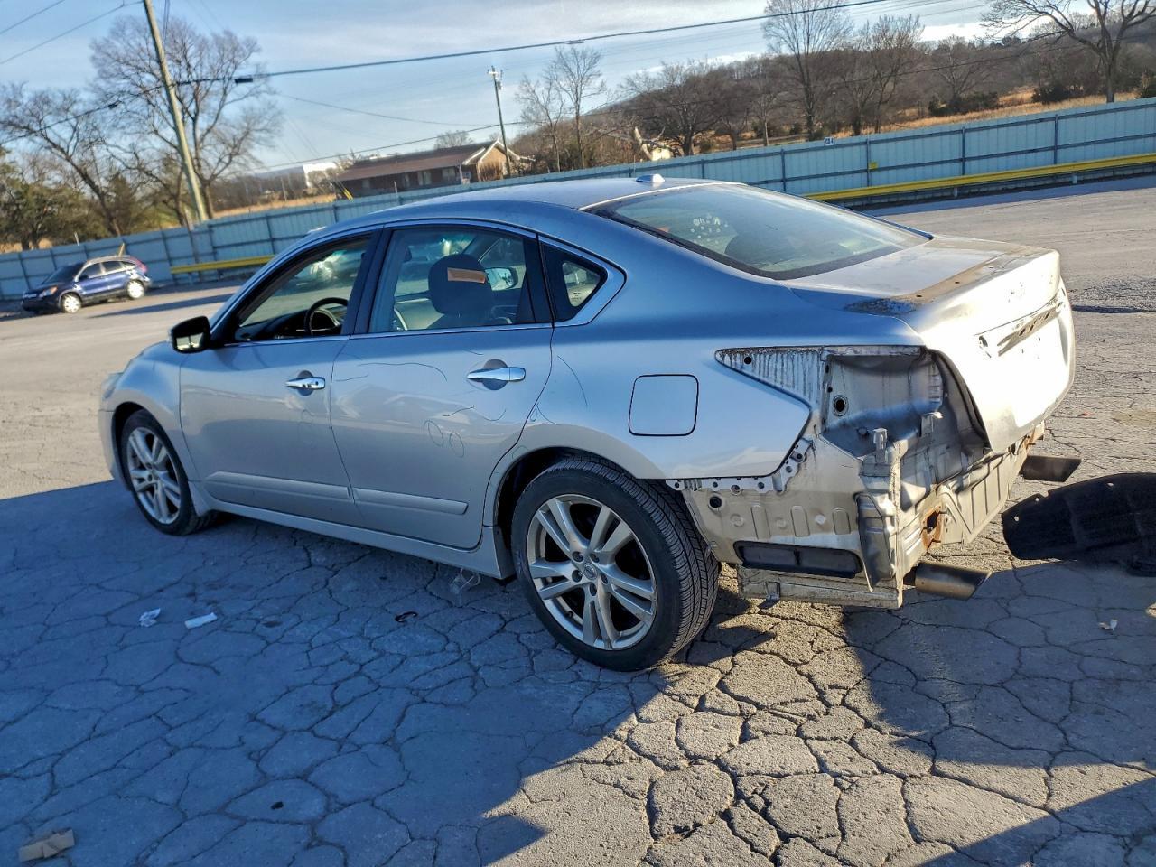 2013 NISSAN ALTIMA