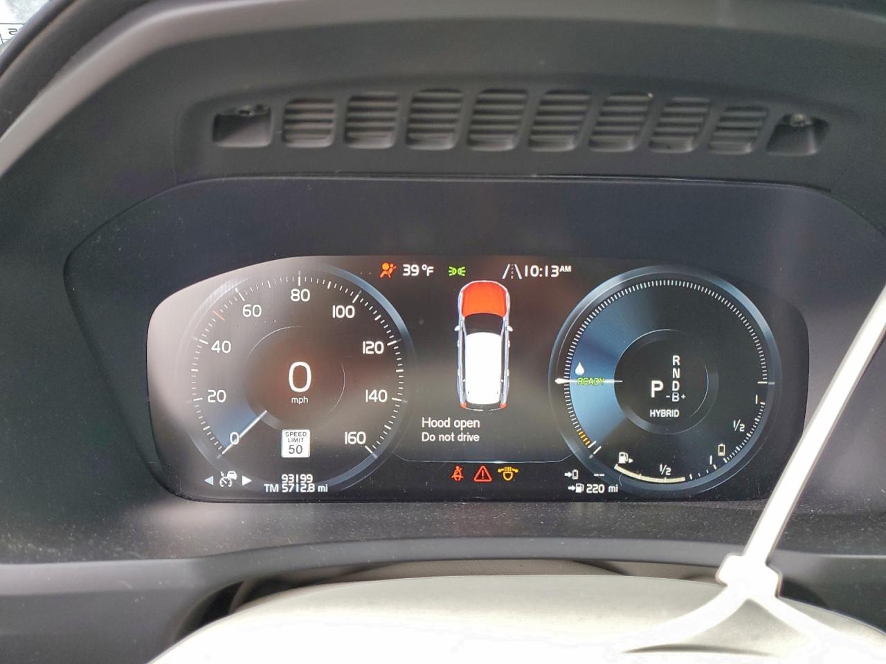 2021 VOLVO XC90