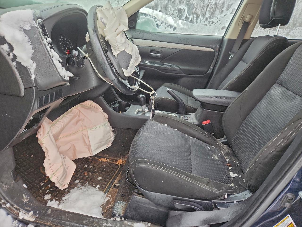2016 MITSUBISHI outlander