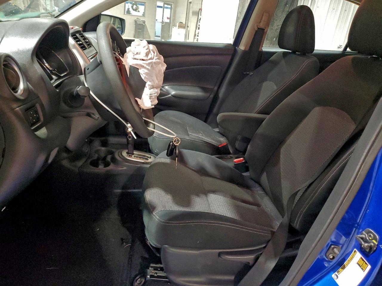 2017 NISSAN VERSA