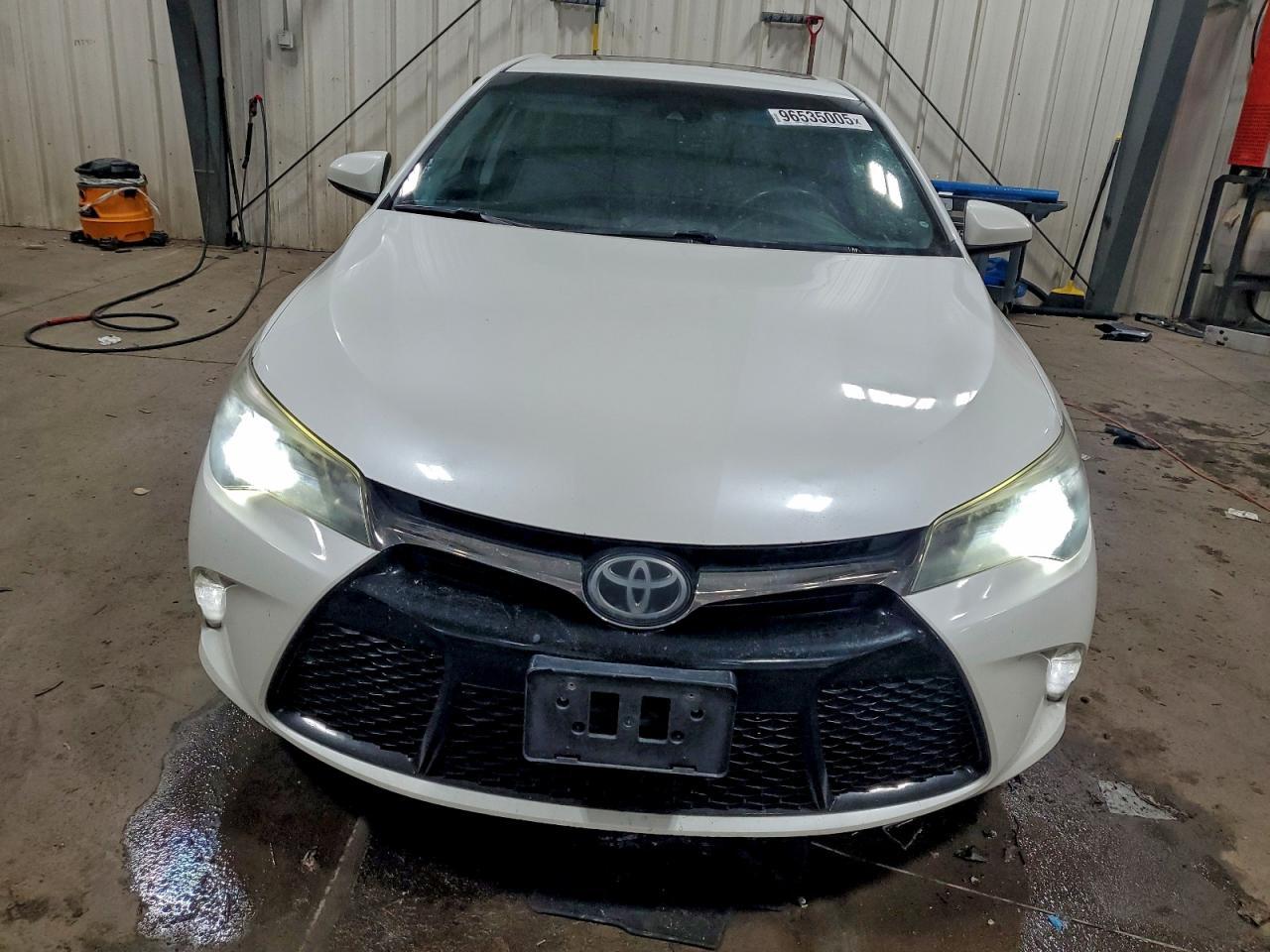 2017 TOYOTA CAMRY