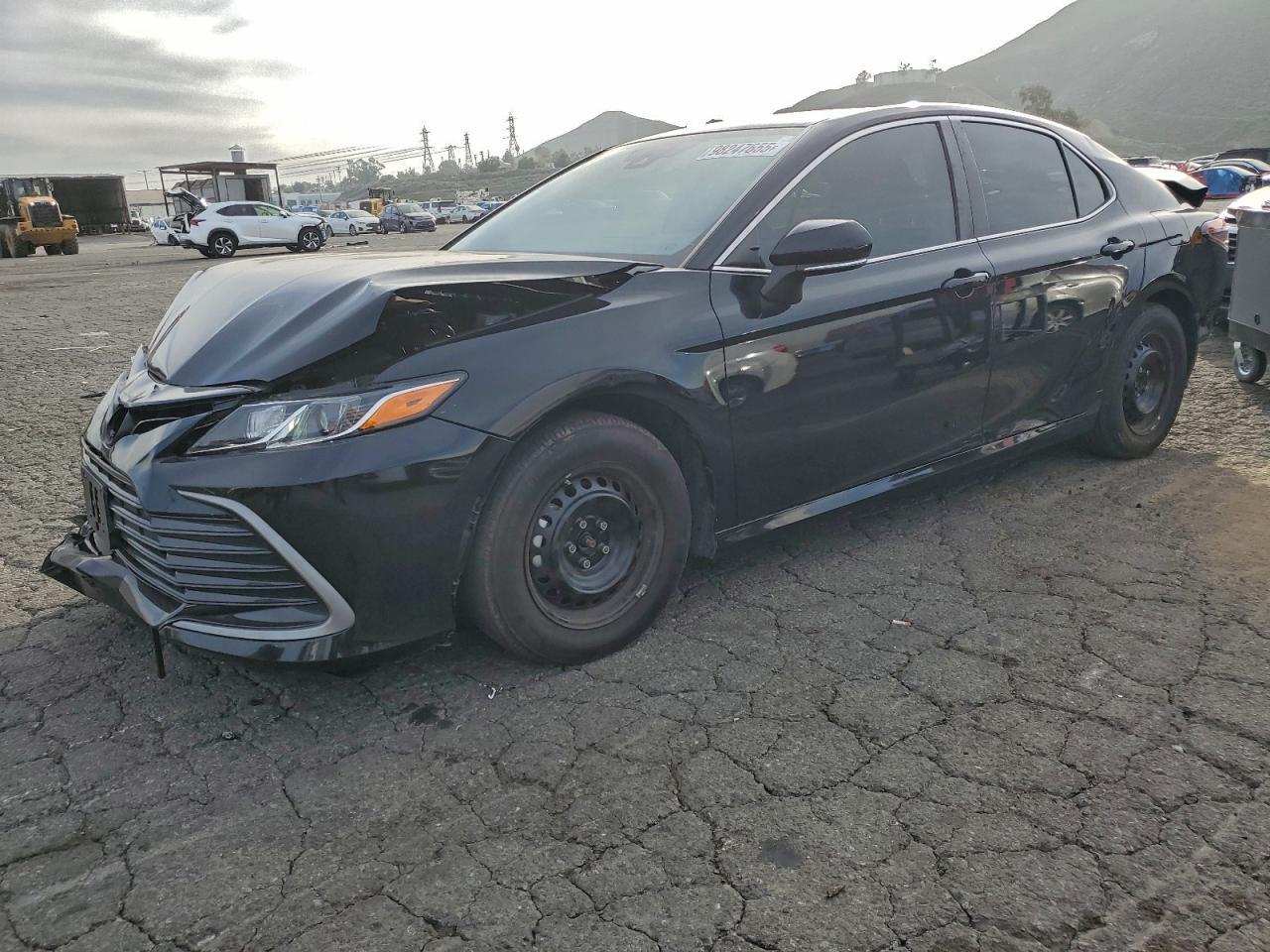 2024 TOYOTA CAMRY