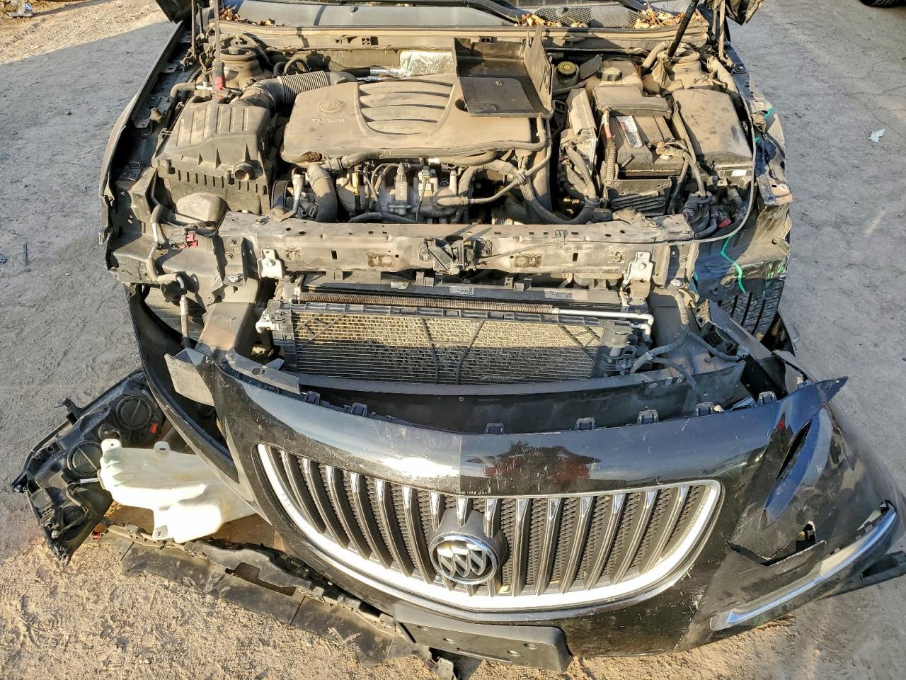 2013 BUICK Regal