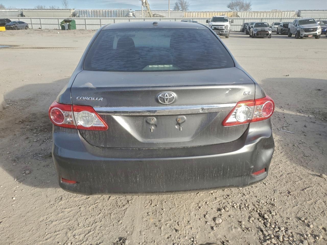 2011 TOYOTA COROLLA