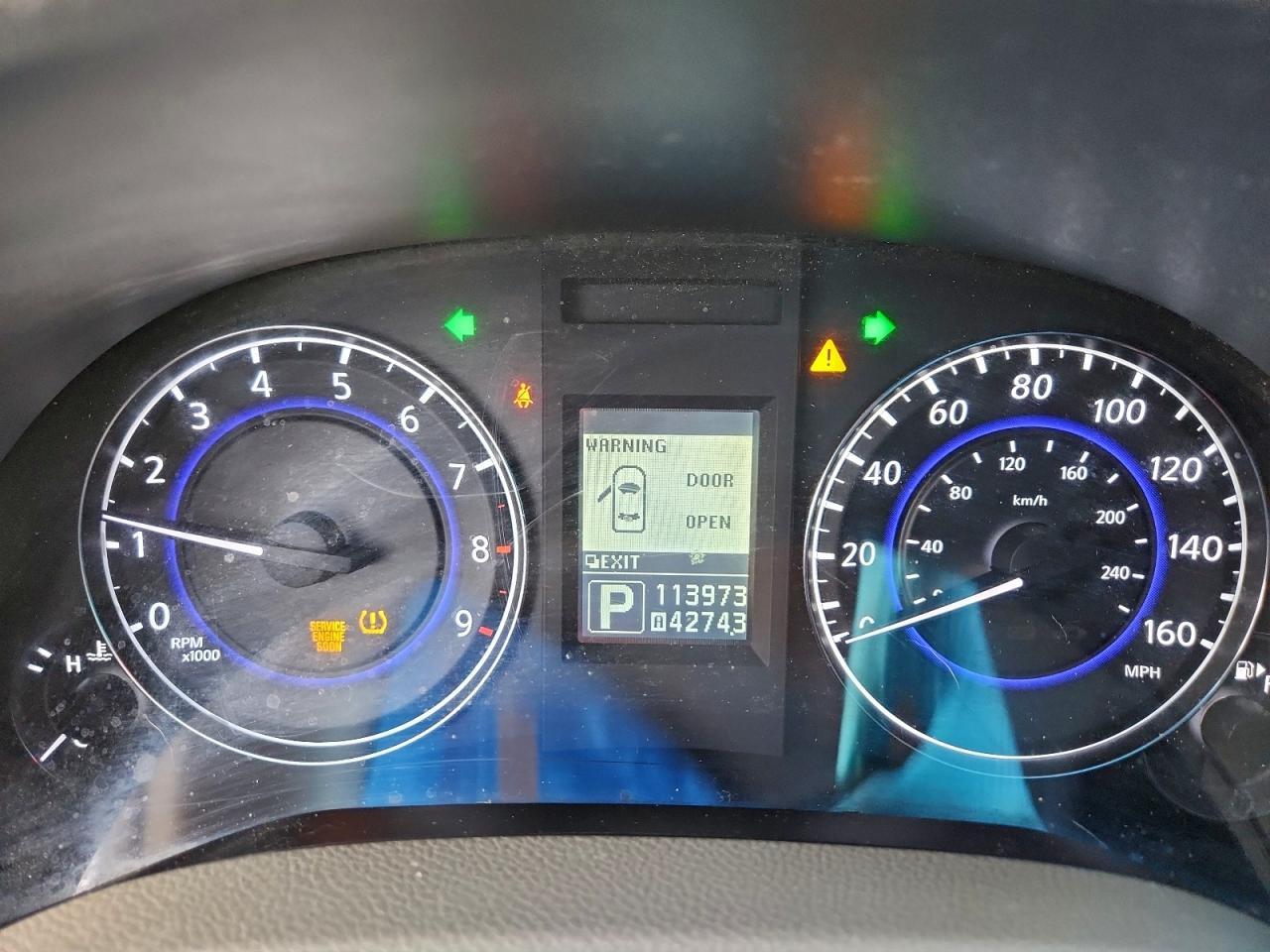 2011 INFINITI G37