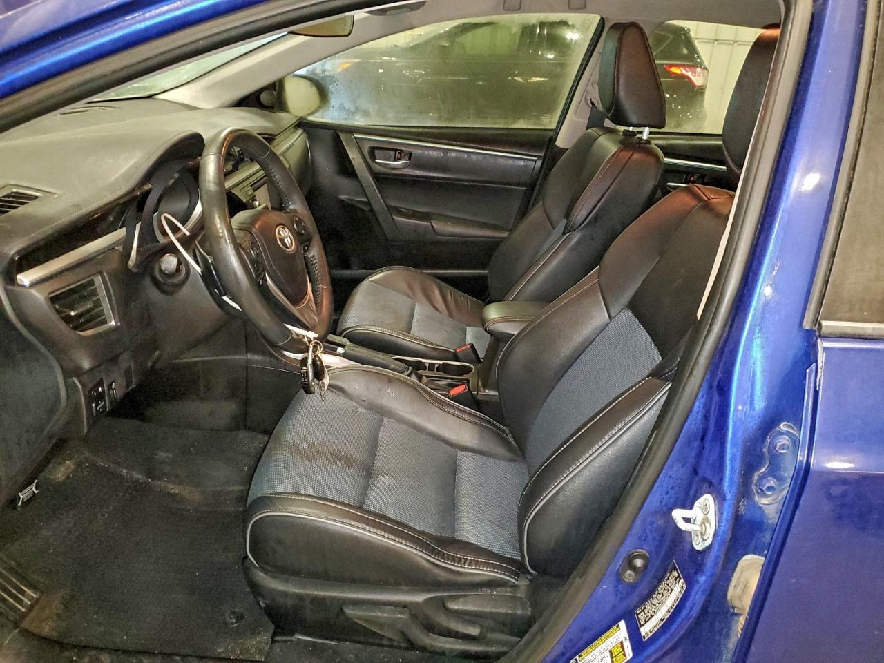2016 TOYOTA COROLLA