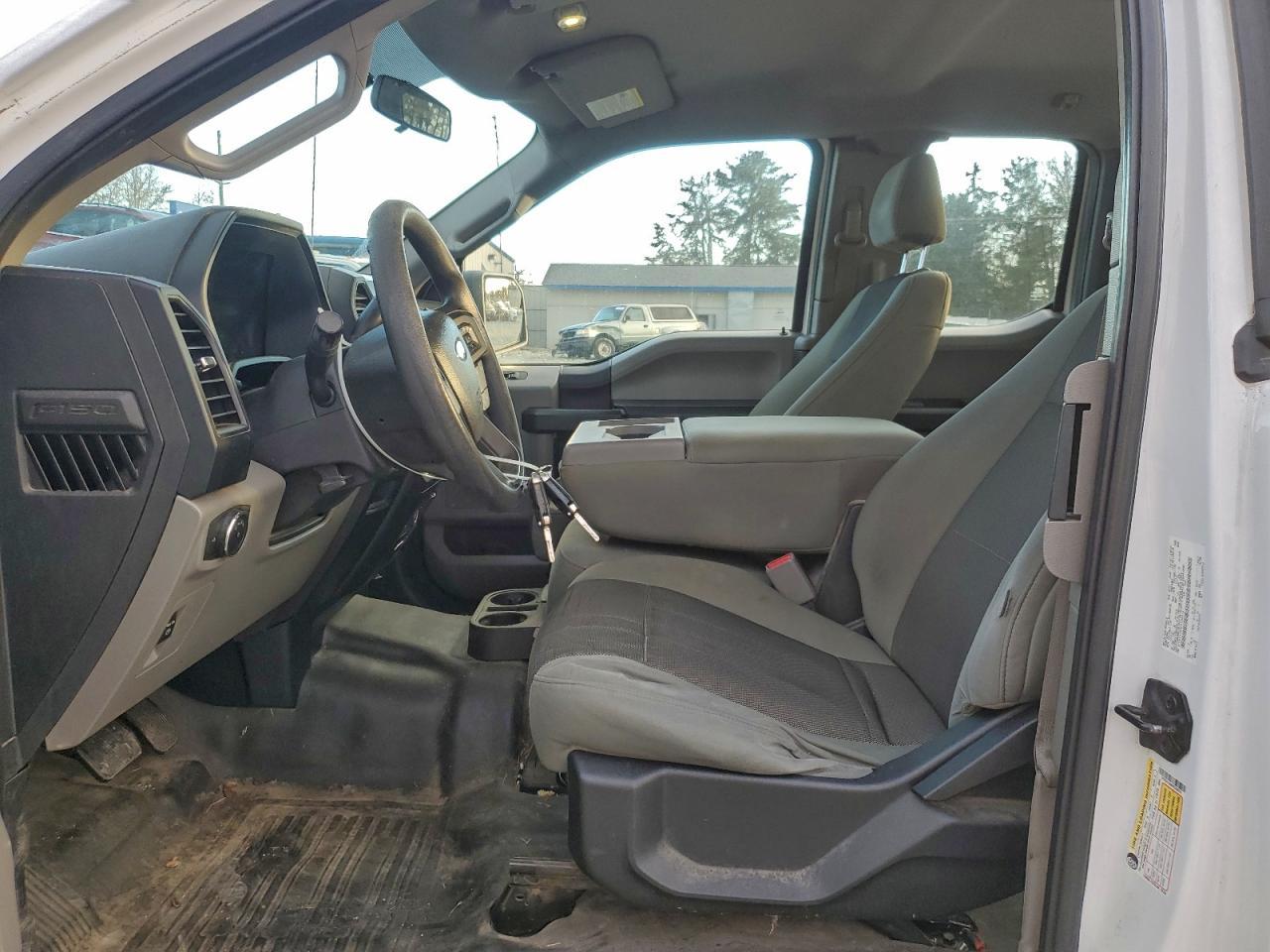 2015 FORD F-150