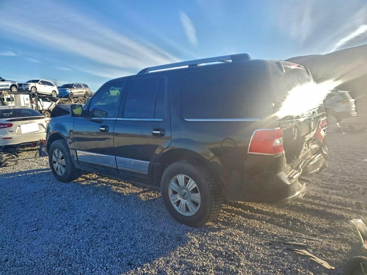 2013 LINCOLN Navigator
