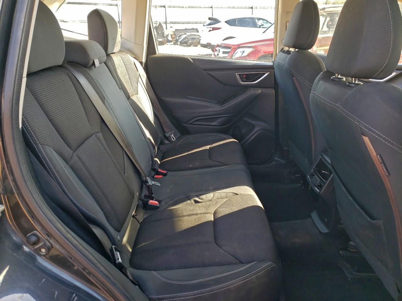 2019 SUBARU FORESTER
