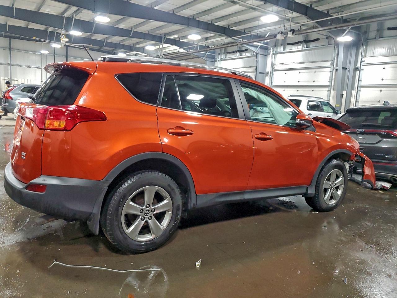 2015 TOYOTA RAV4