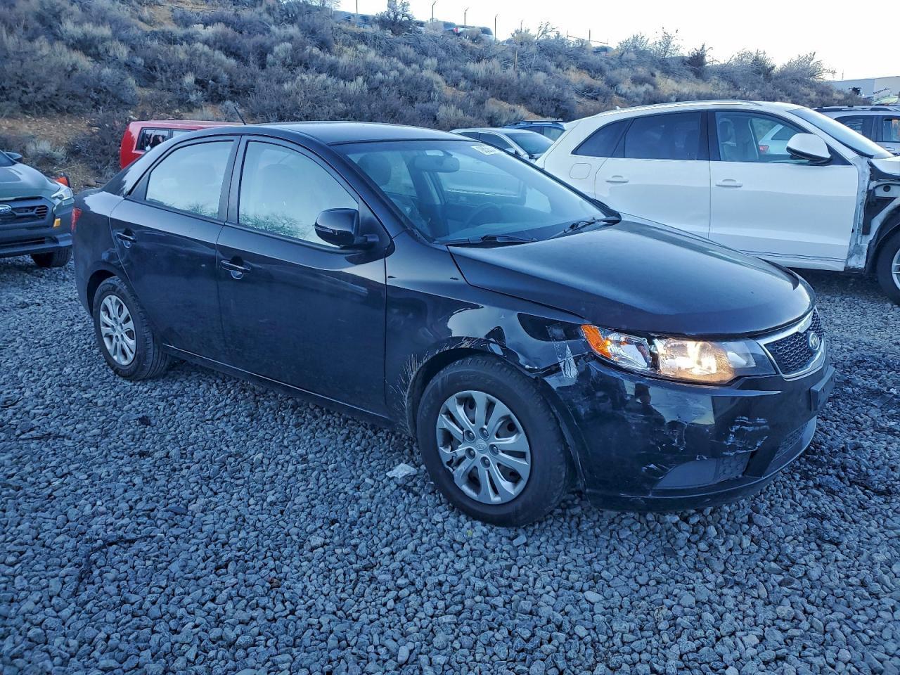 2013 KIA FORTE