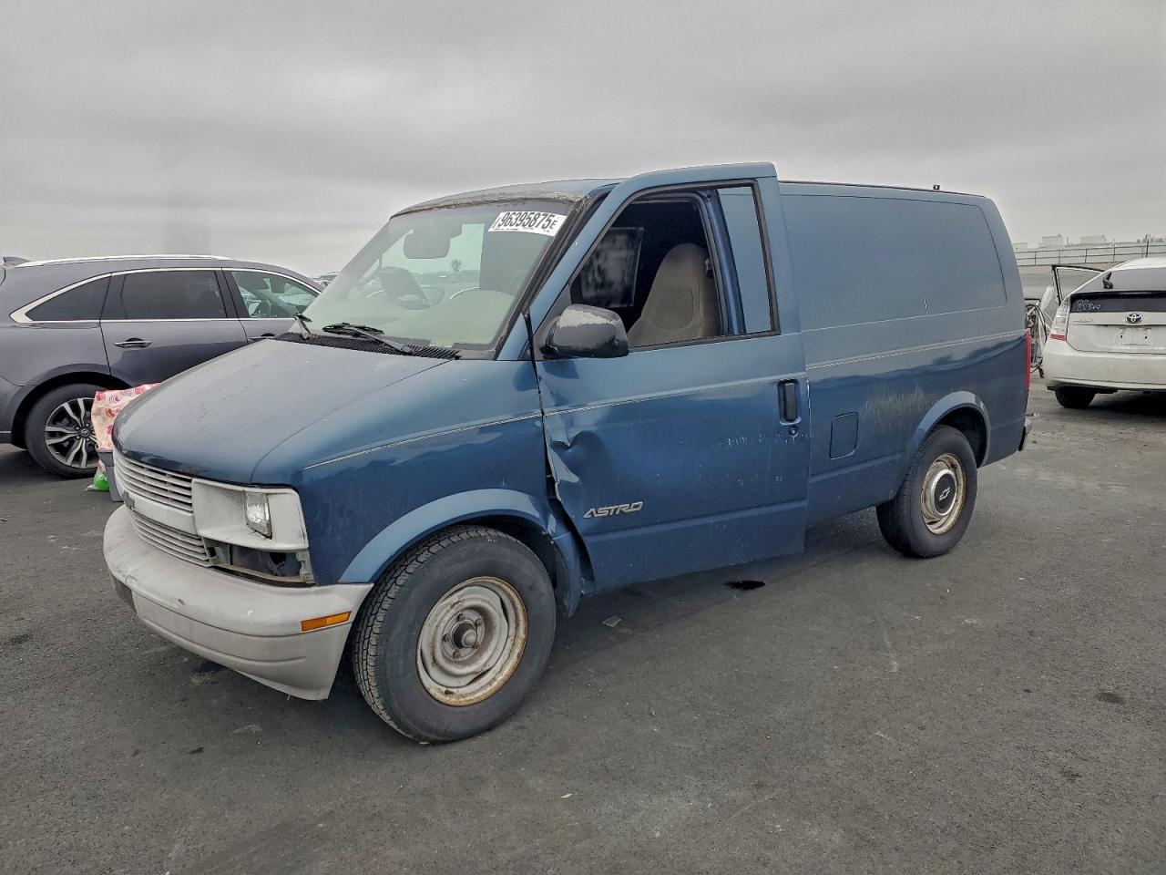 1999 CHEVROLET Astro