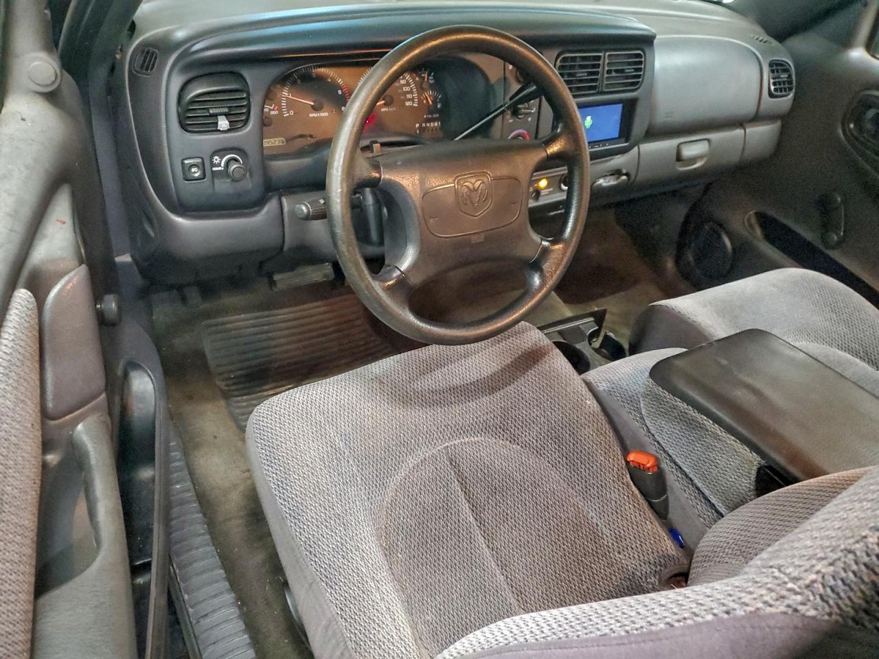 1998 DODGE Dakota