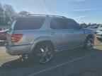 2004 TOYOTA Sequoia