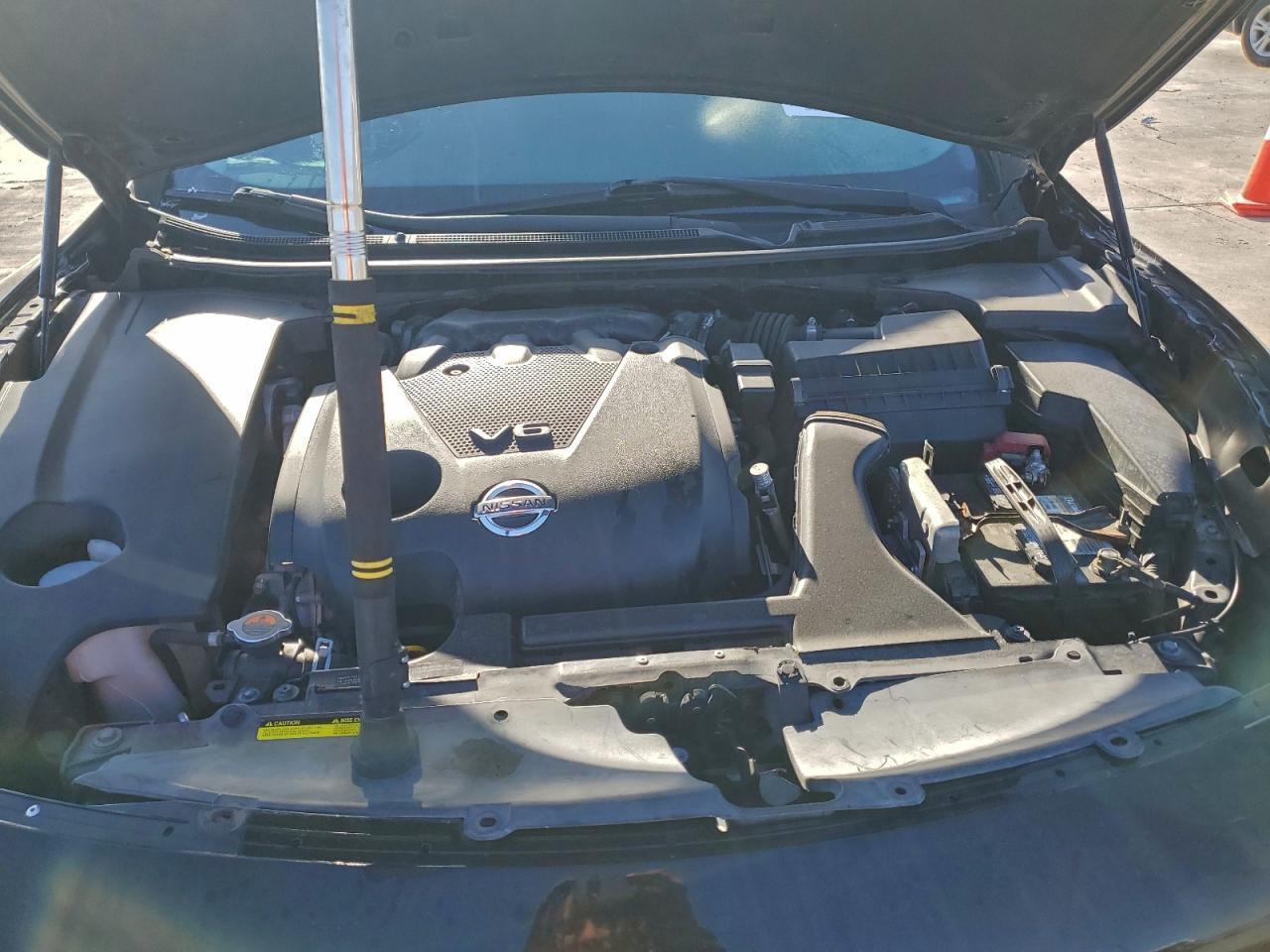 2014 NISSAN Maxima