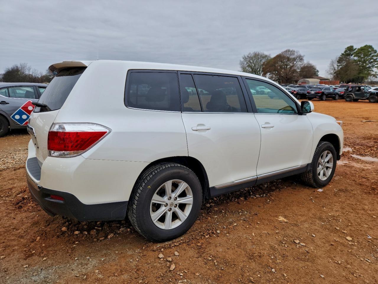2013 TOYOTA HIGHLANDER