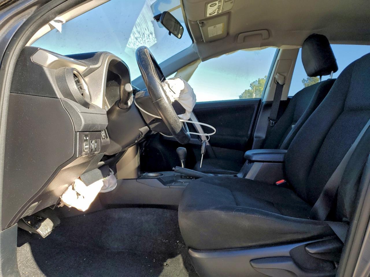 2014 TOYOTA RAV4