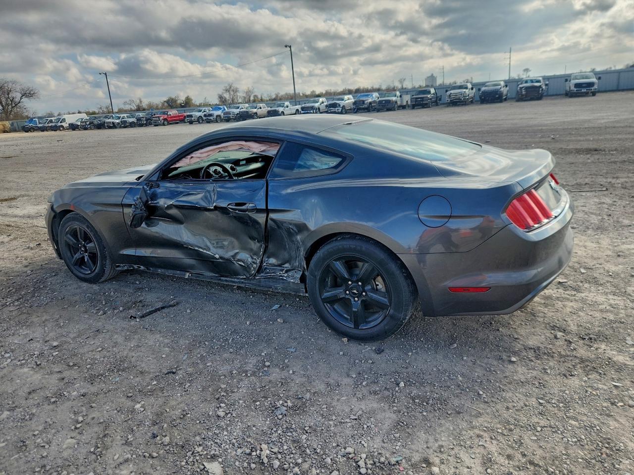 2017 FORD MUSTANG