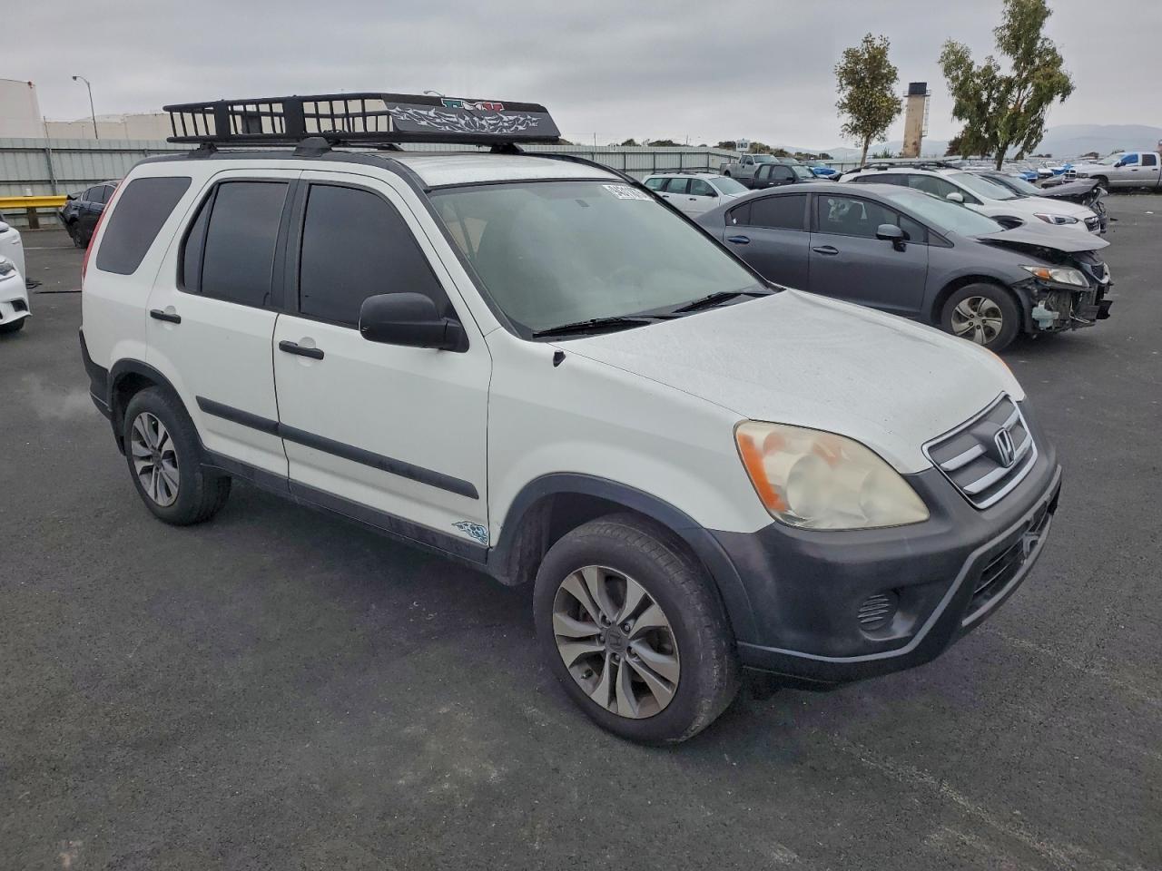 2005 HONDA CR-V