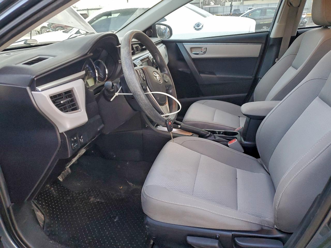 2016 TOYOTA COROLLA