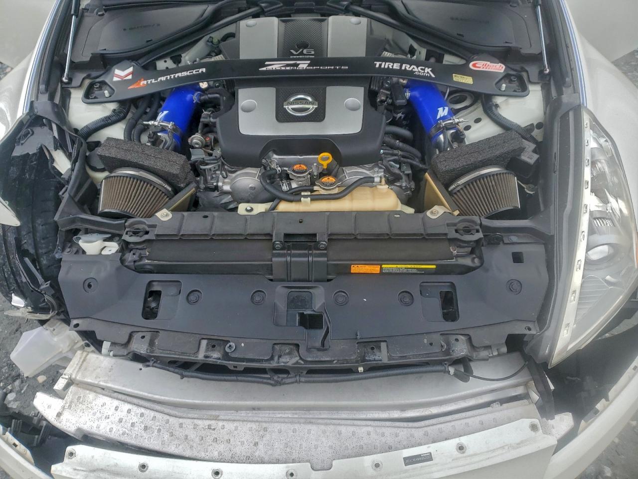2017 NISSAN 370Z
