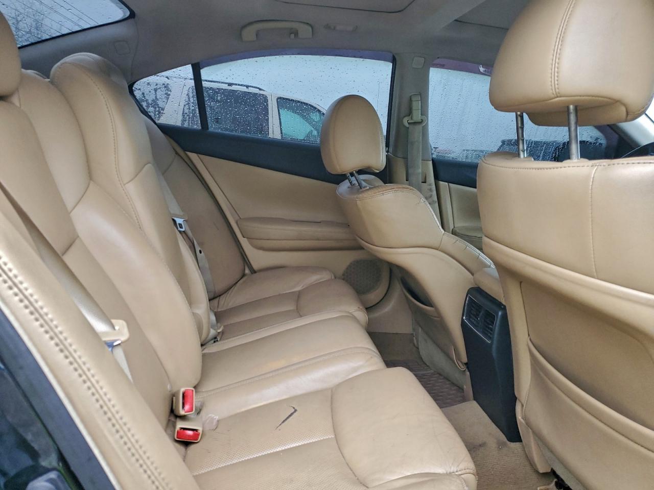 2011 NISSAN Maxima