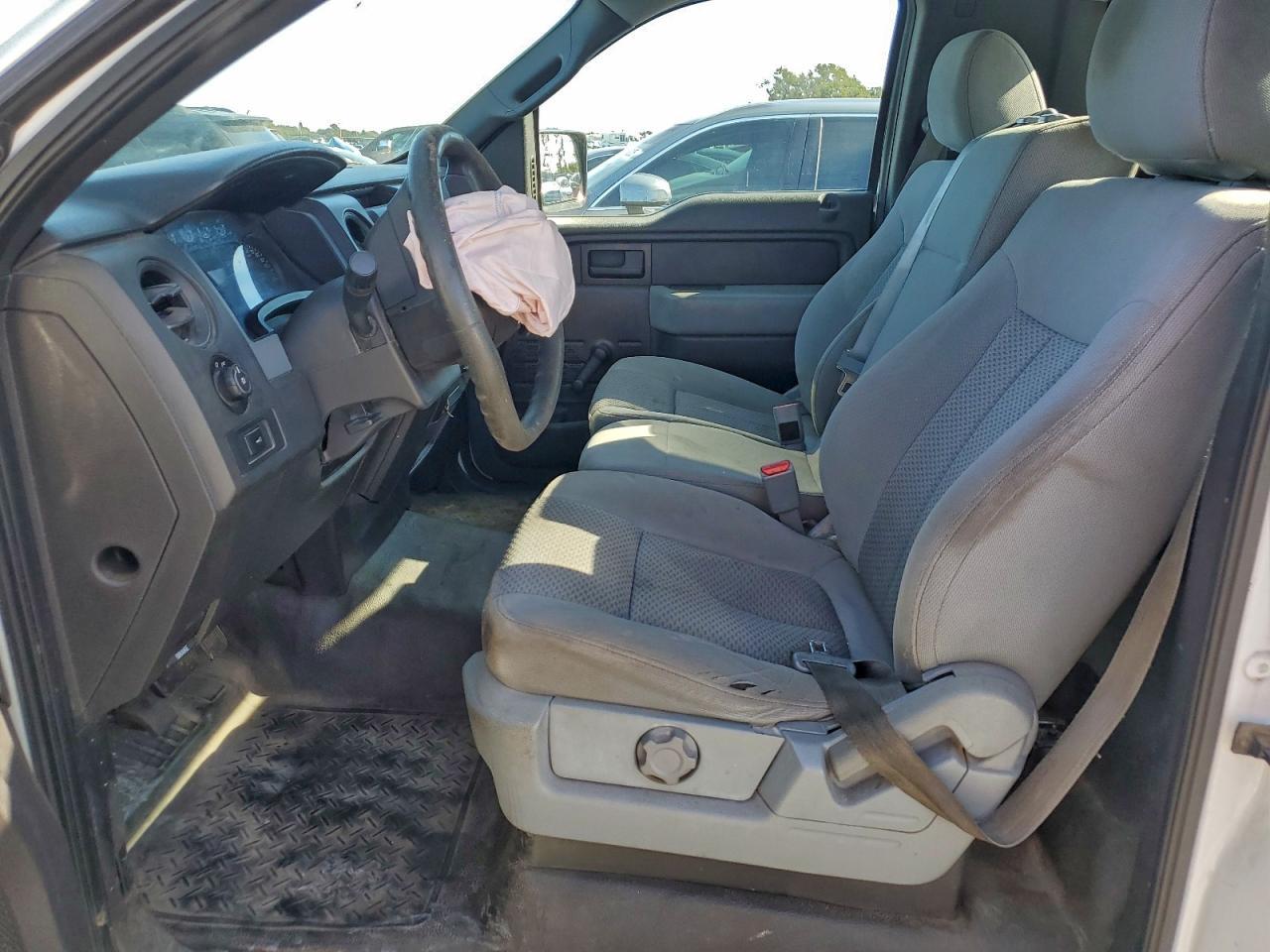 2014 FORD F-150