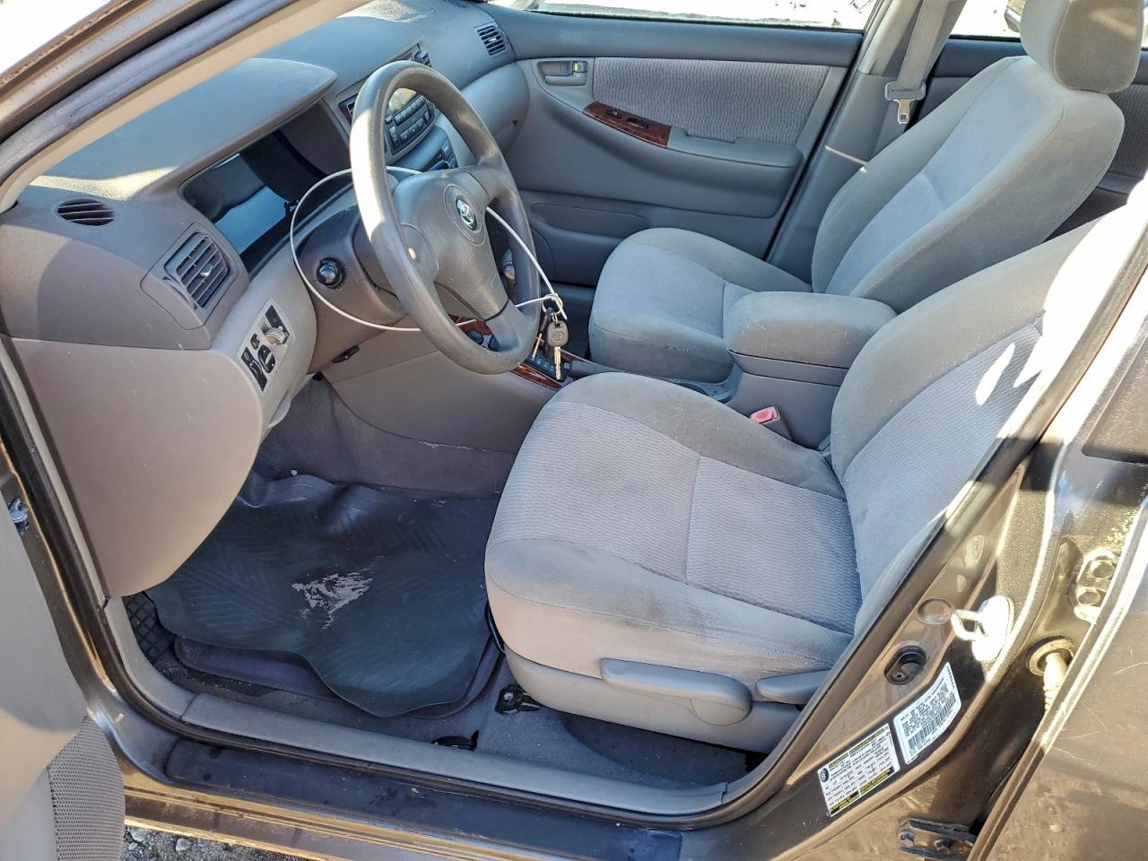 2006 TOYOTA COROLLA