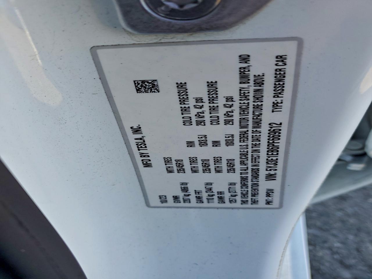 2023 TESLA MODEL 3