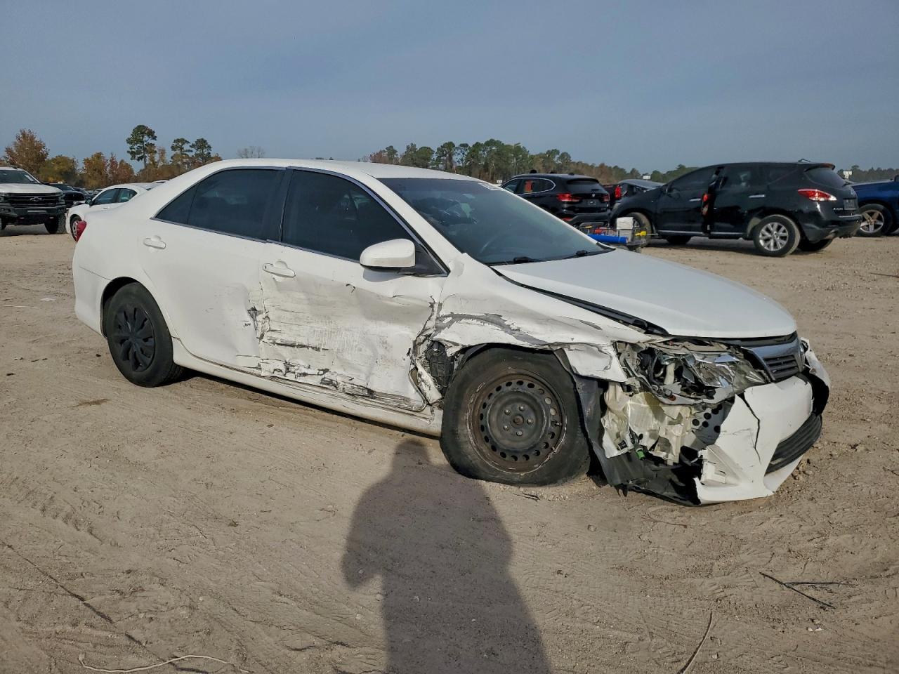 2014 TOYOTA CAMRY