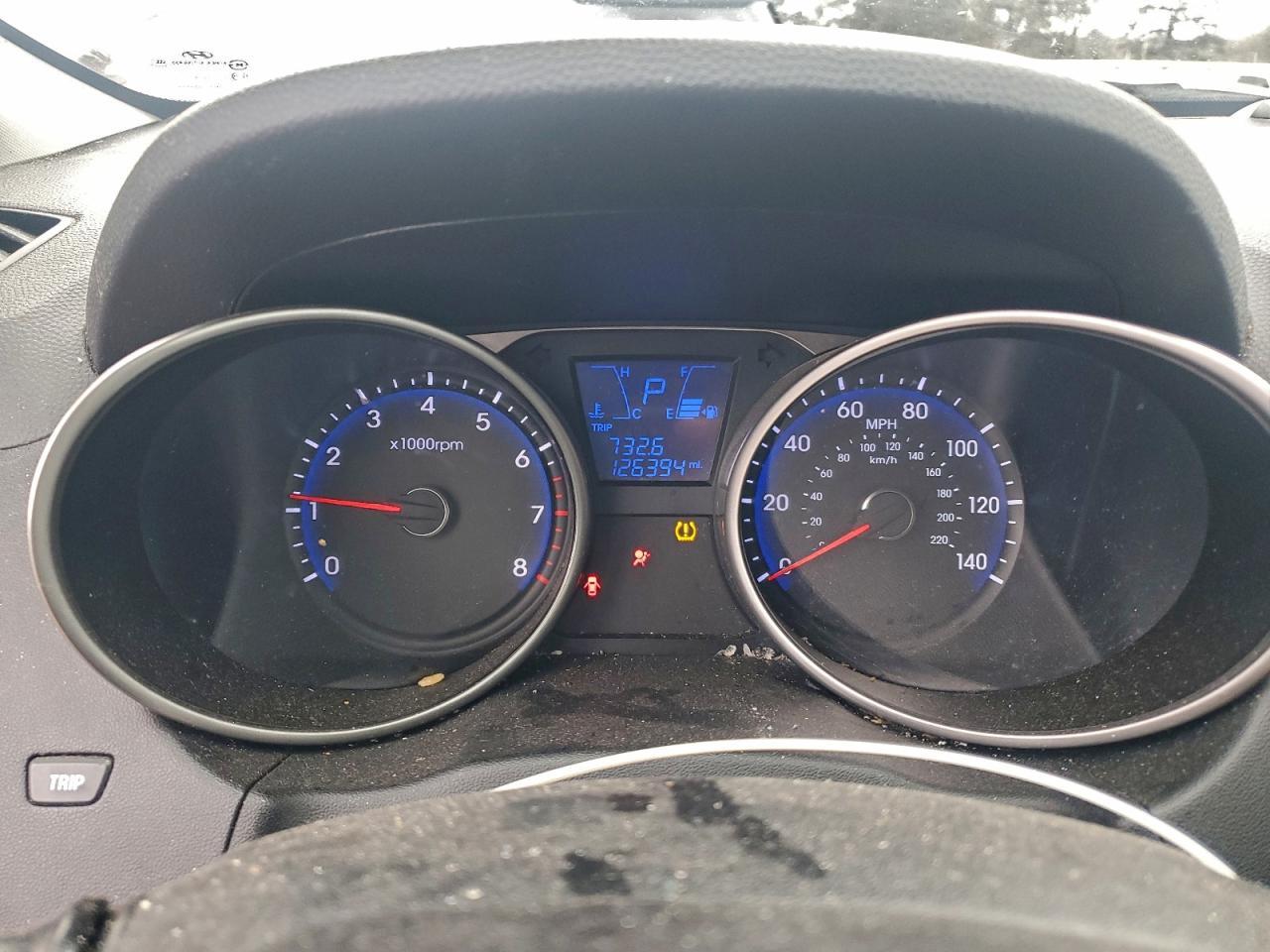 2010 HYUNDAI TUCSON