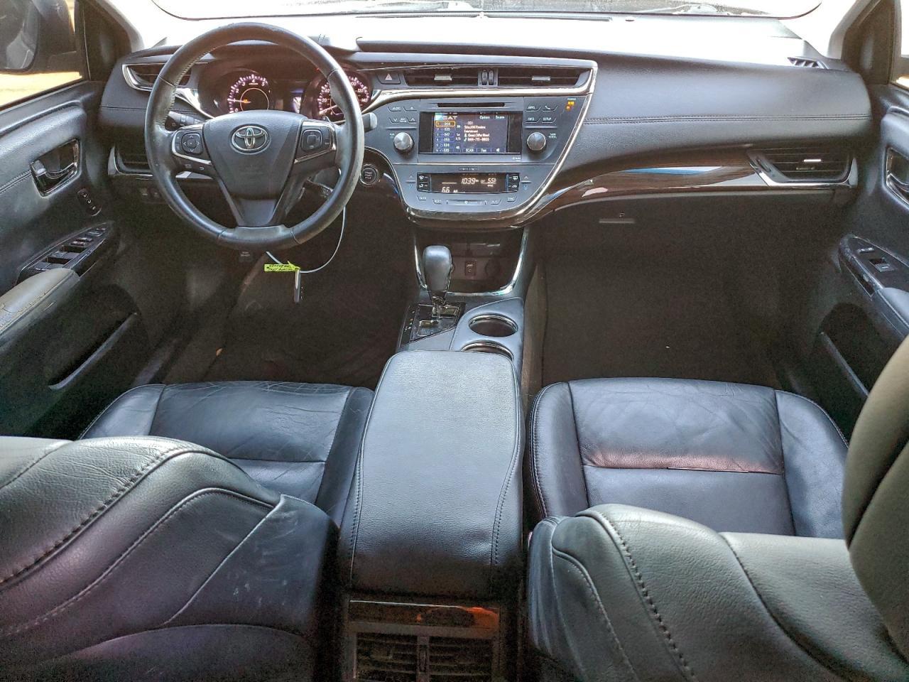 2013 TOYOTA Avalon