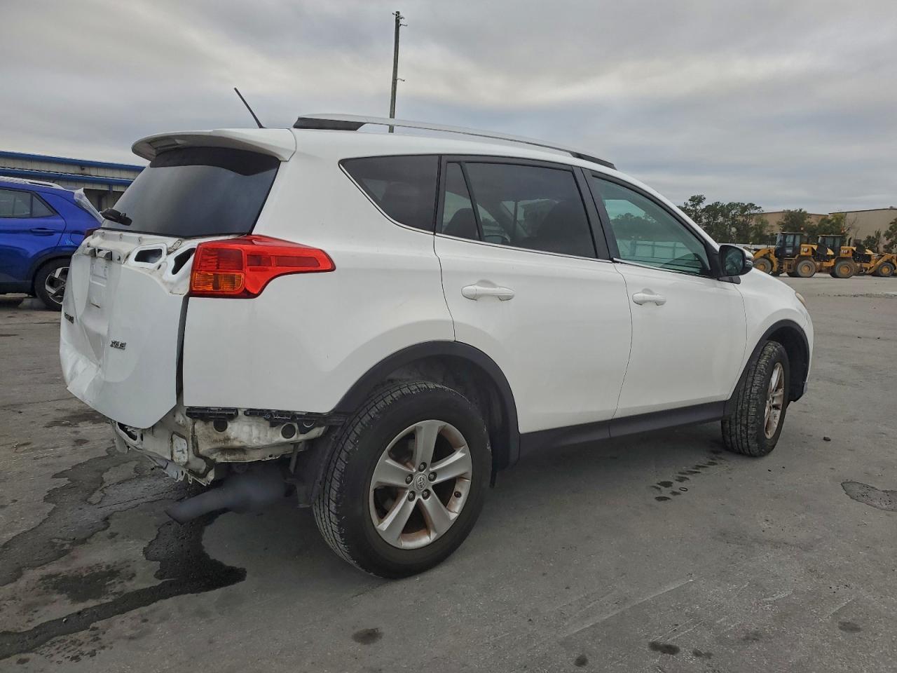 2014 TOYOTA RAV4