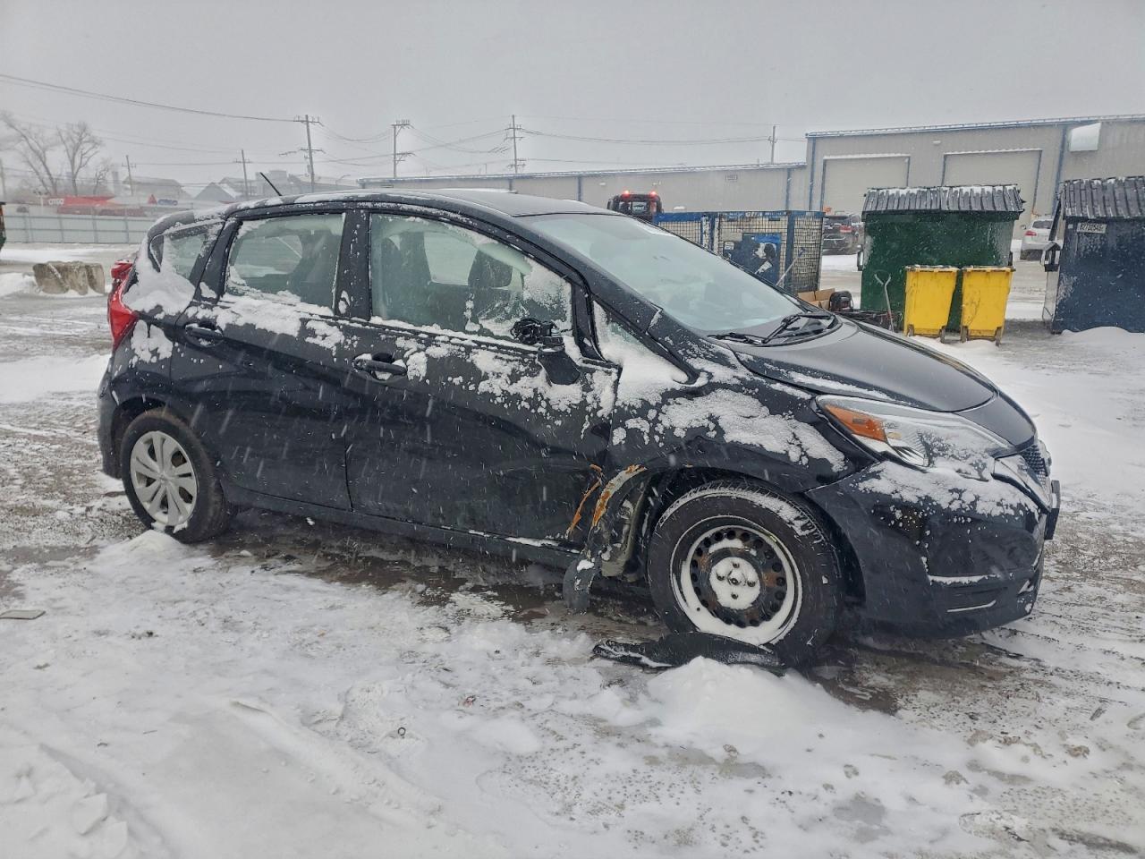 2017 NISSAN Versa Note