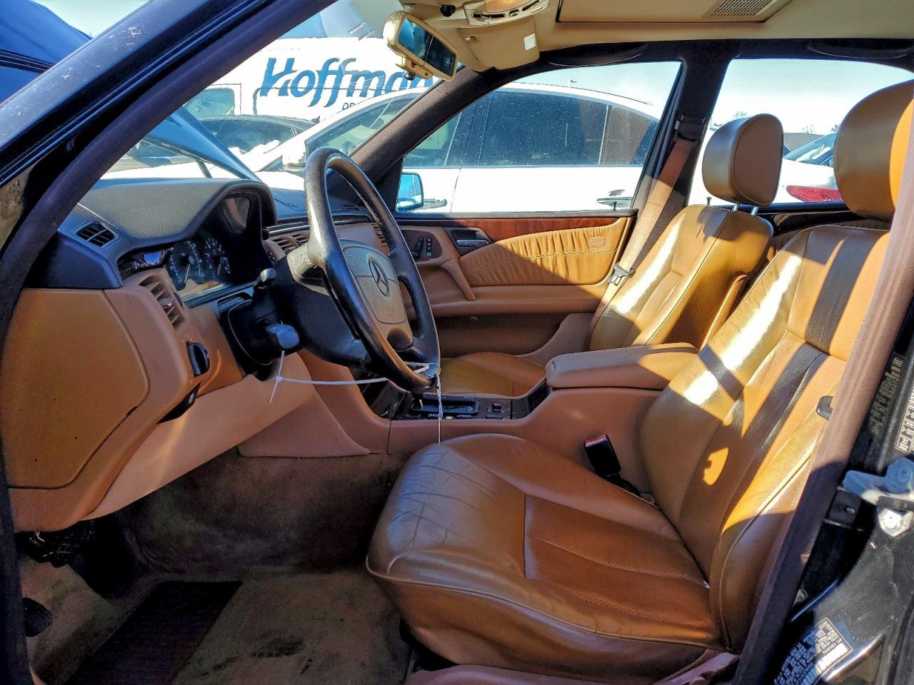 1997 MERCEDES-BENZ E-Class
