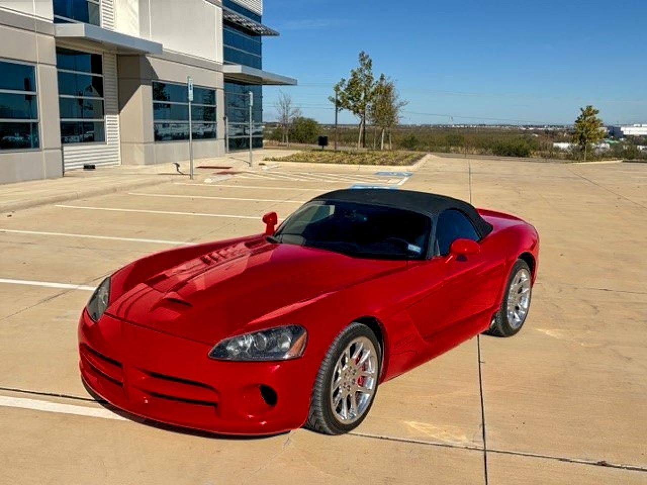 2004 DODGE Viper