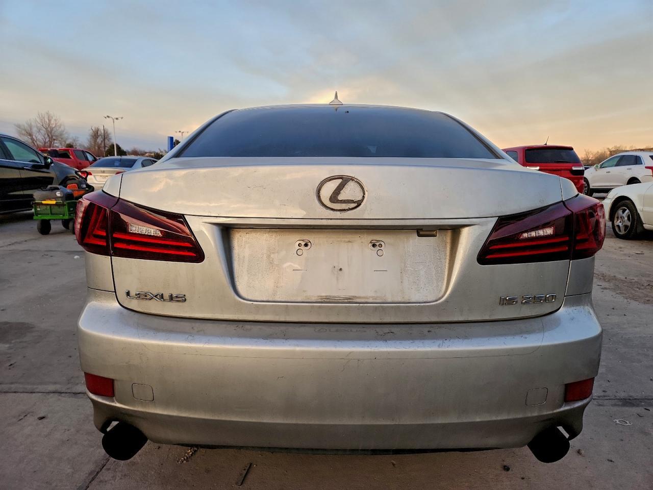 2010 LEXUS IS 250