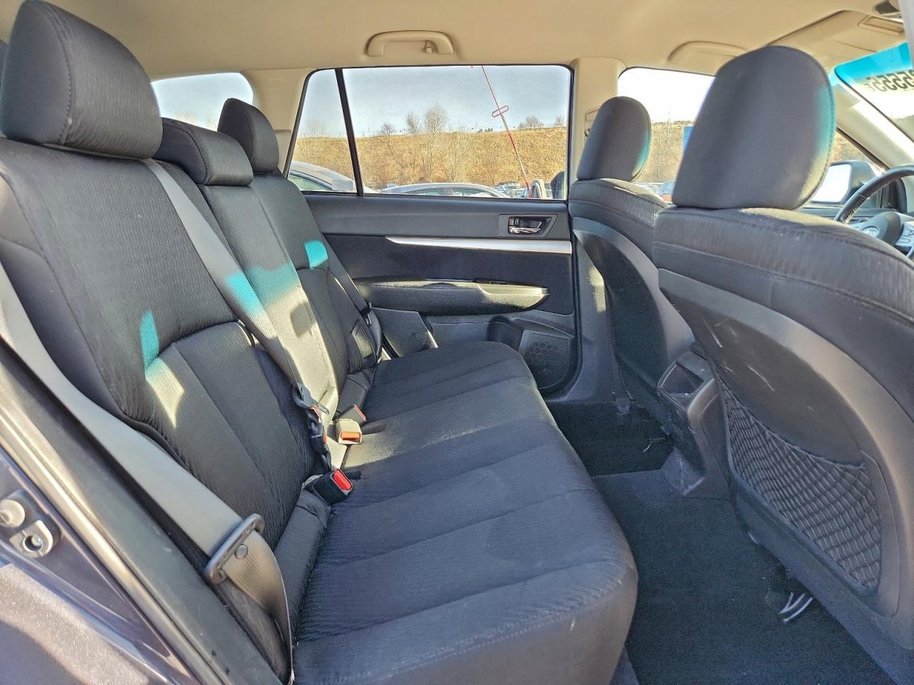 2010 SUBARU Outback