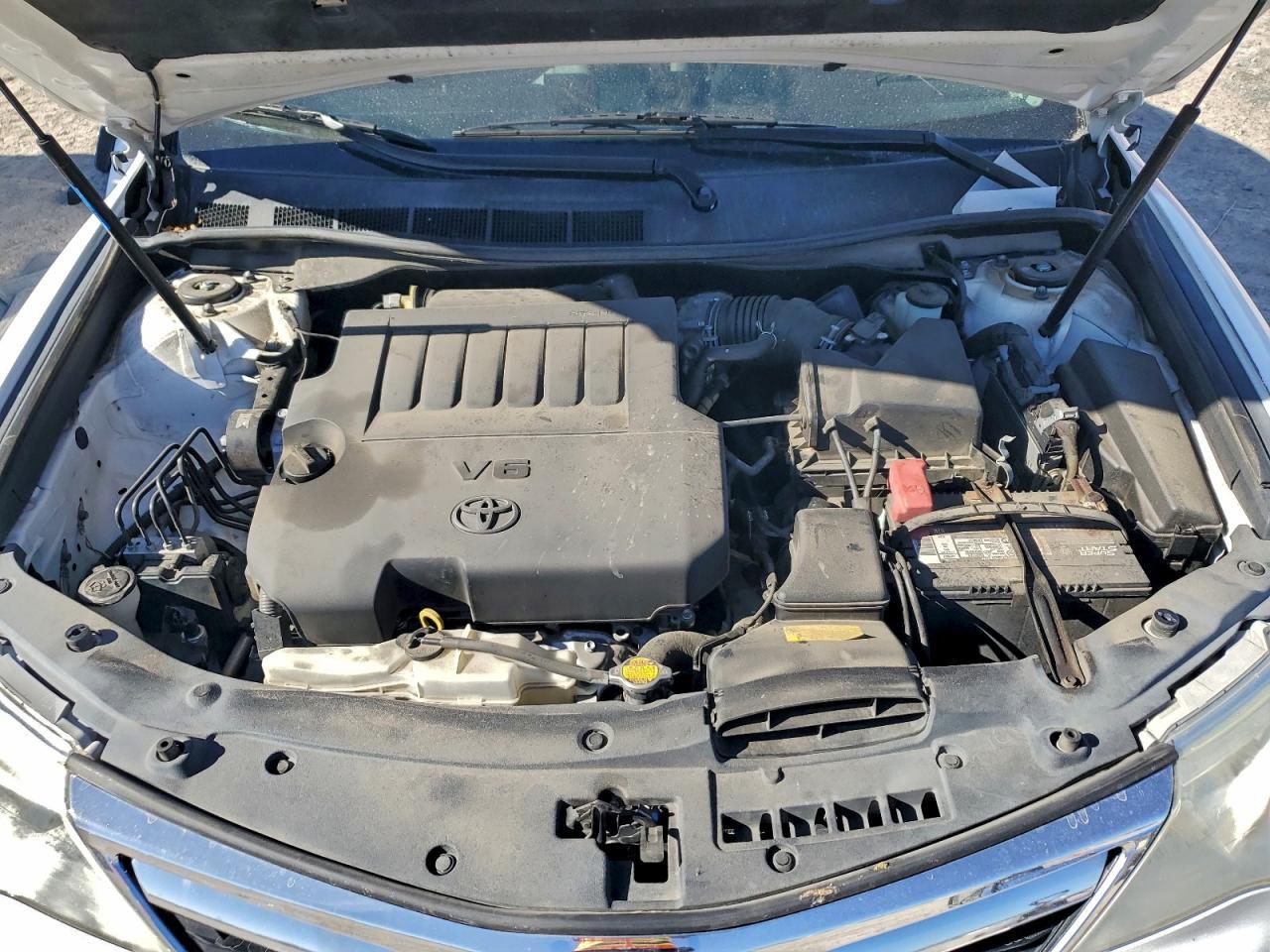 2013 TOYOTA CAMRY