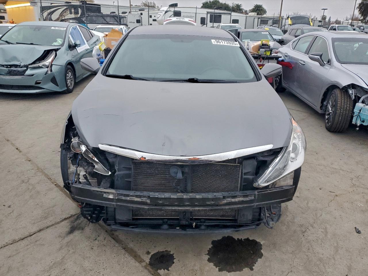 2013 HYUNDAI SONATA