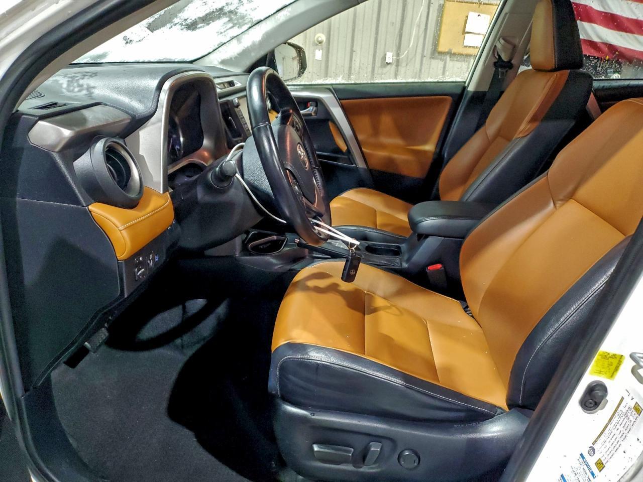 2016 TOYOTA RAV4