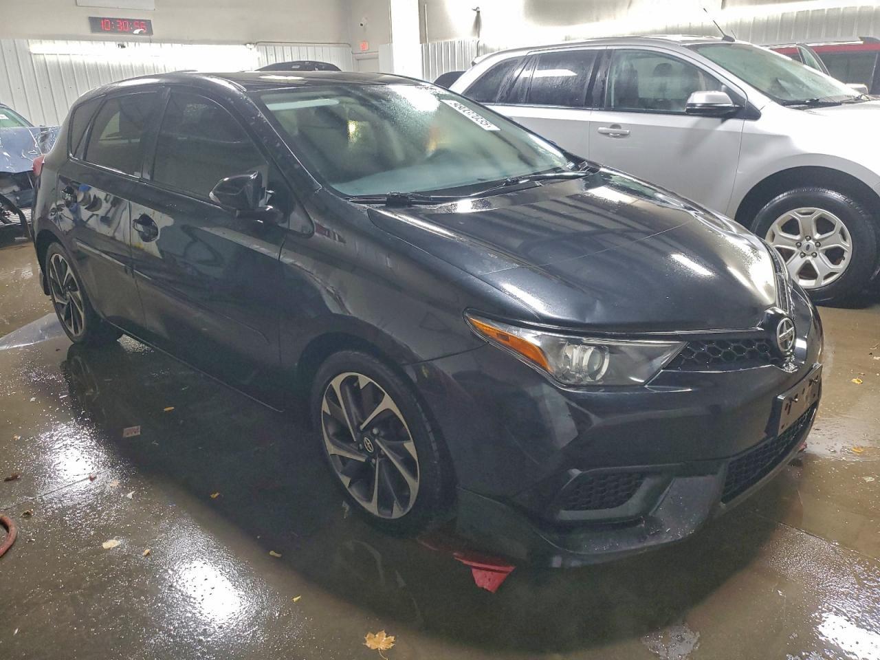2016 TOYOTA SCION