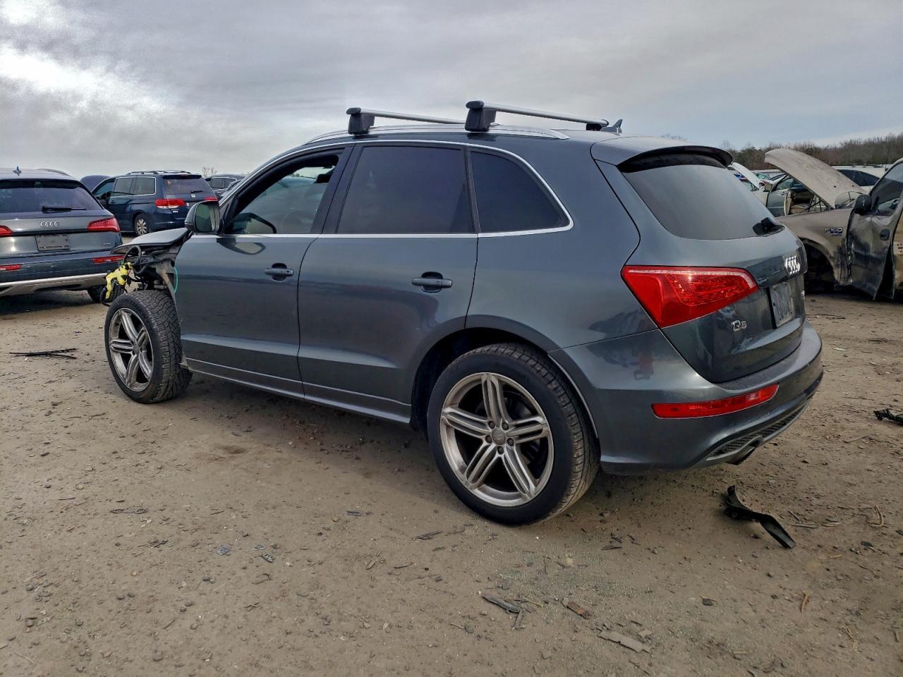 2012 AUDI Q5