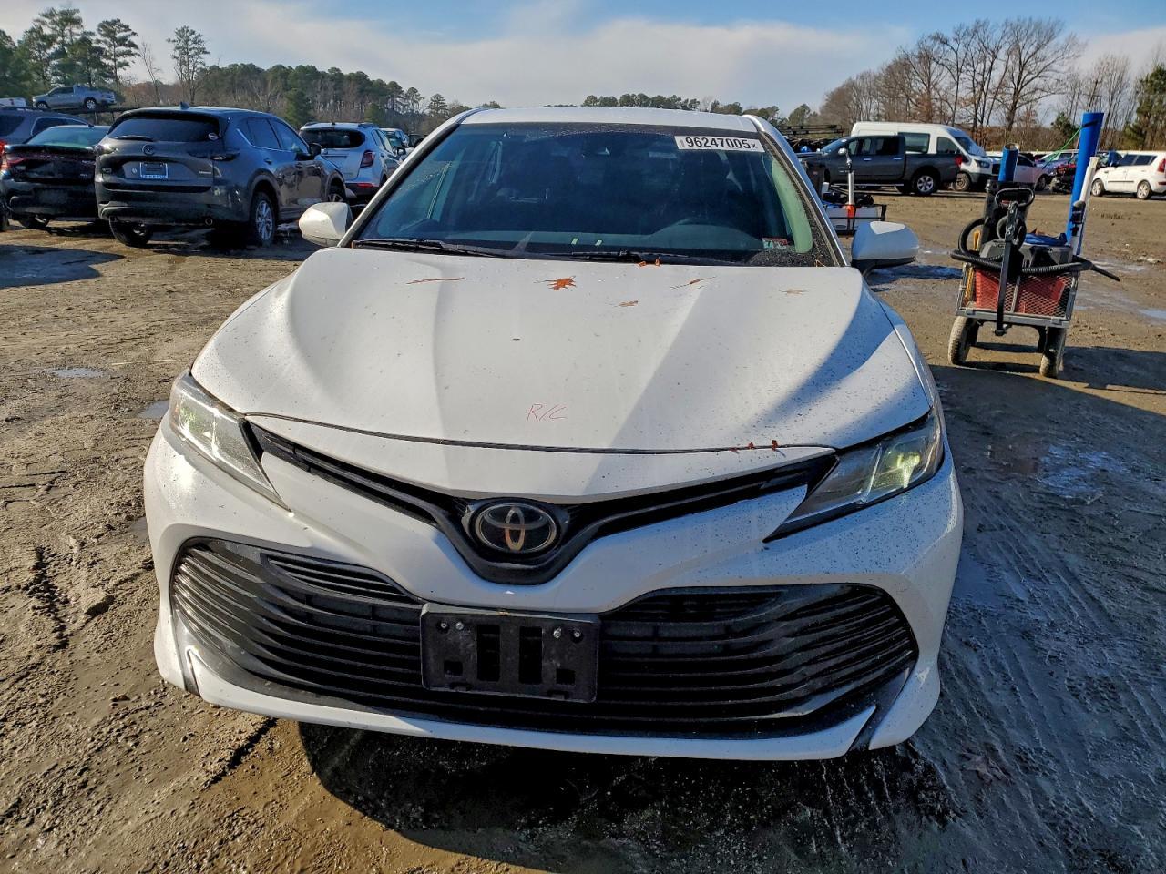 2019 TOYOTA CAMRY