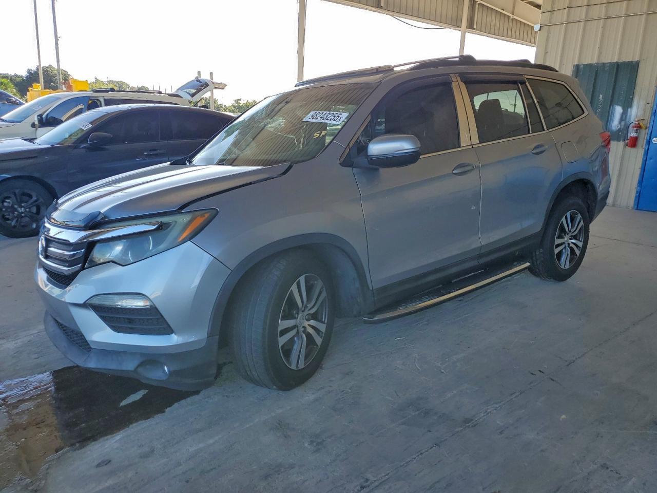 2017 HONDA PILOT