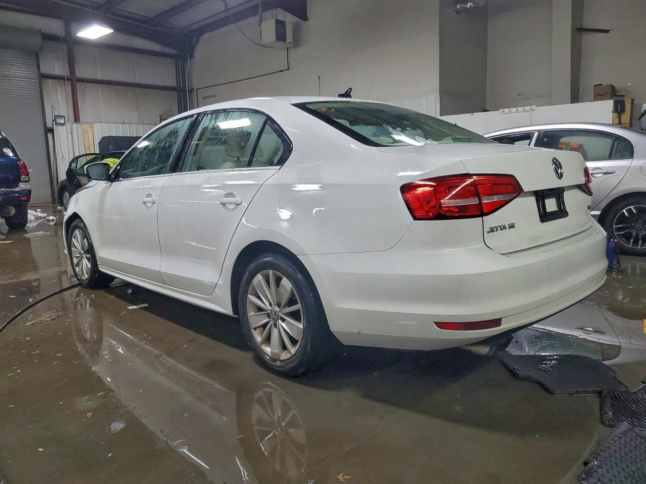2015 VOLKSWAGEN JETTA