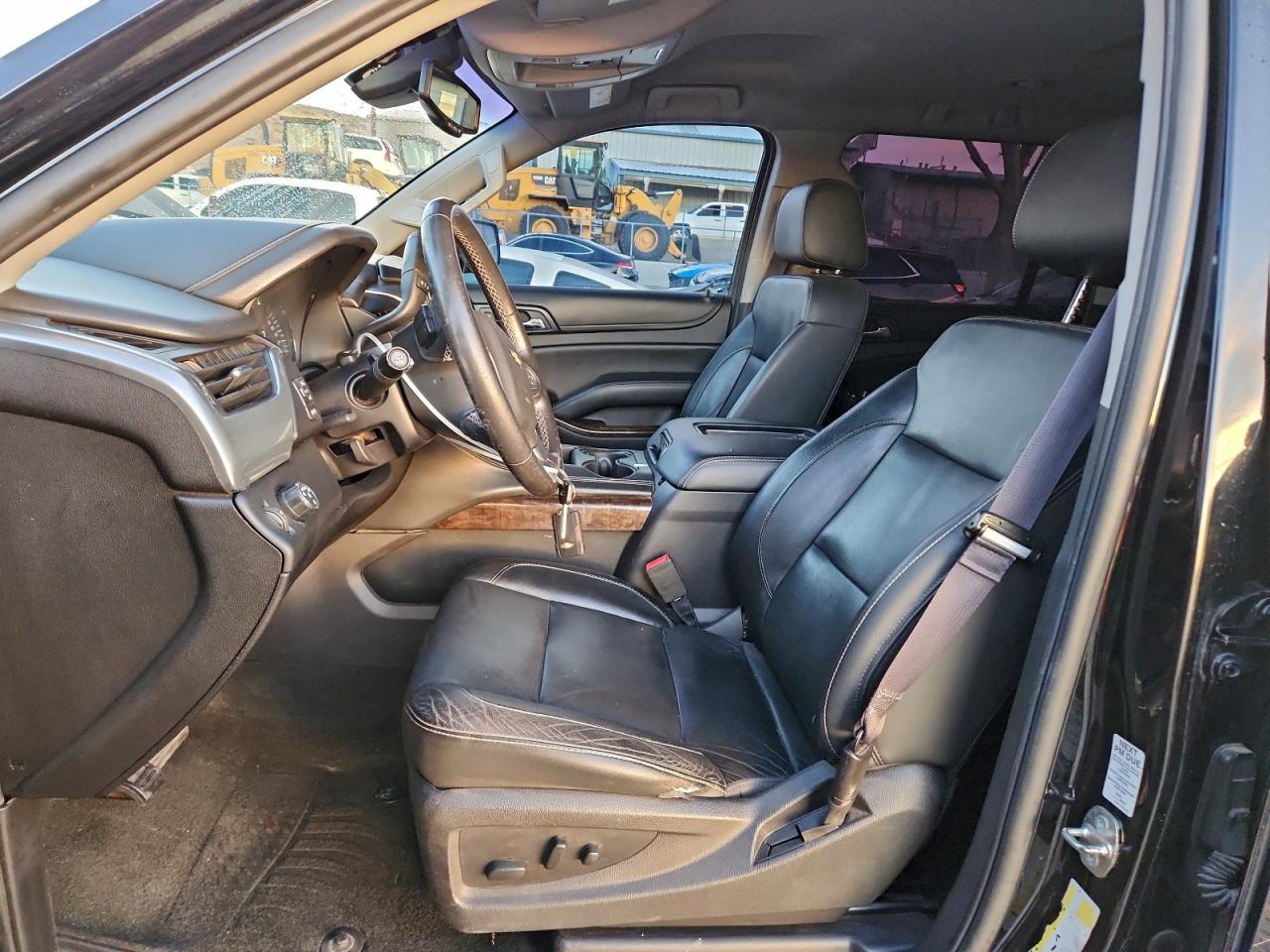 2016 CHEVROLET Suburban