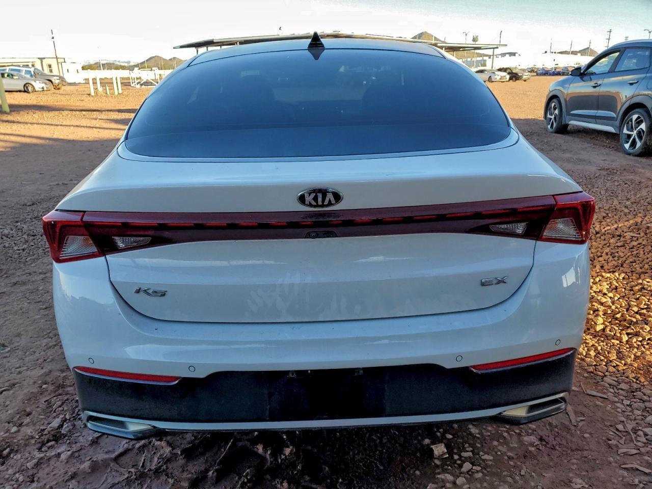 2021 KIA K5