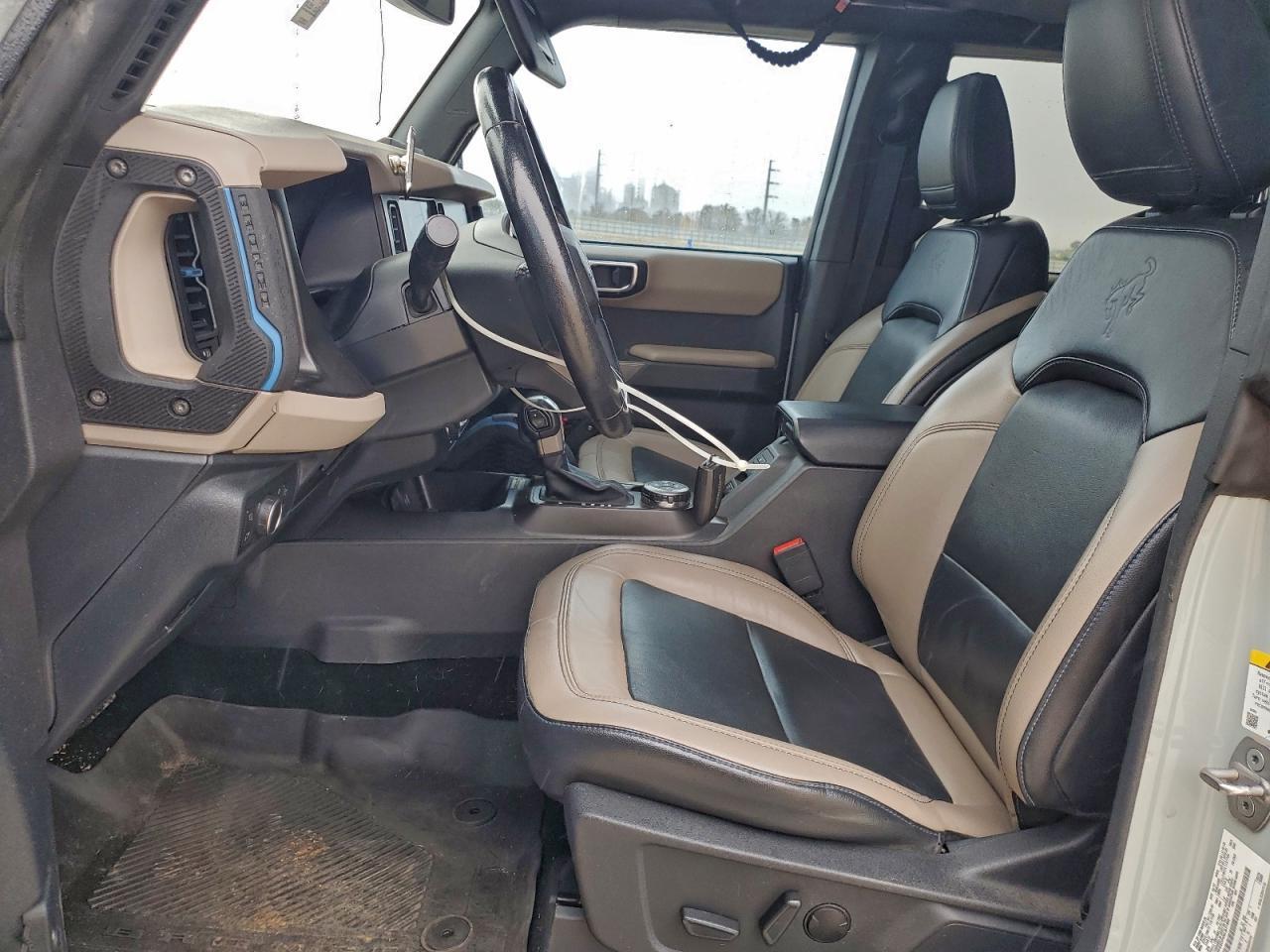 2022 FORD Bronco