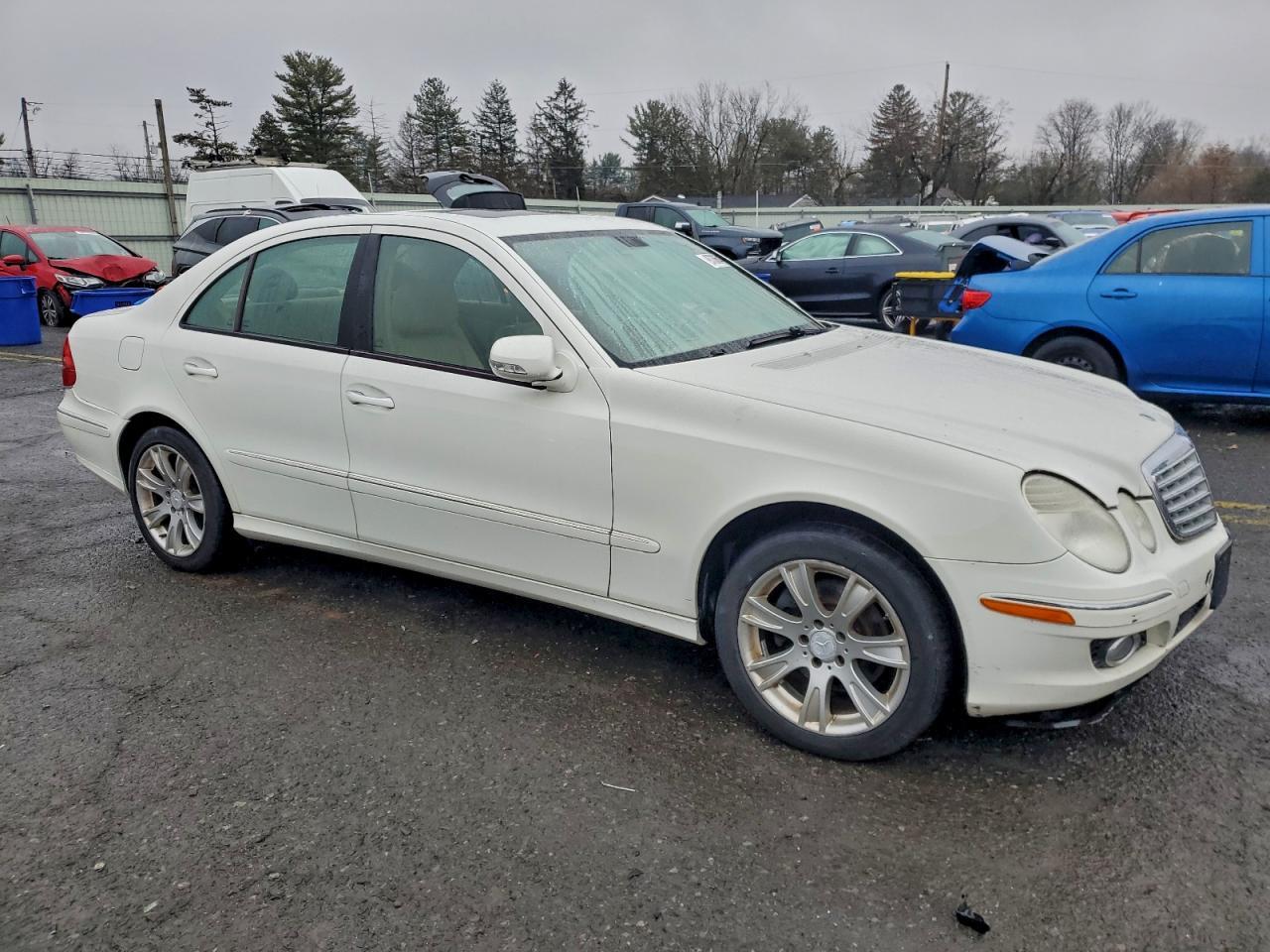 2009 MERCEDES-BENZ E-Class